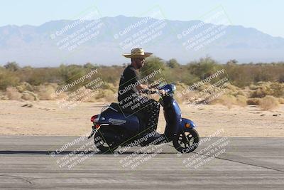 media/Oct-02-2025-Racers Edge (Thu) [[2c91cb6ab3]]/1-Around the Pits-Track Walk/